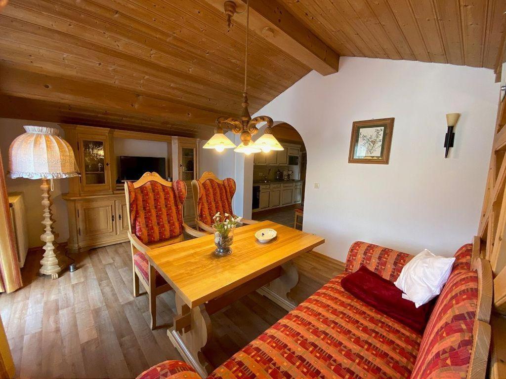 Ferienwohnung Emilia Mit Bergblick Ruhpolding Exterior photo